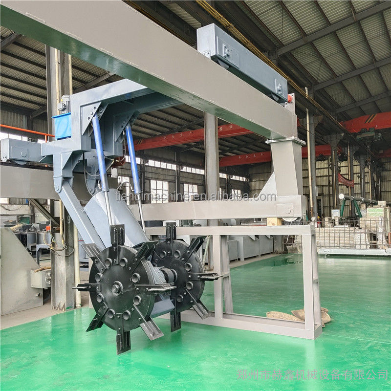 Cattle Manure / Chicken Manure / Poultry Manure Wheel Type Compost Turning Equipment
