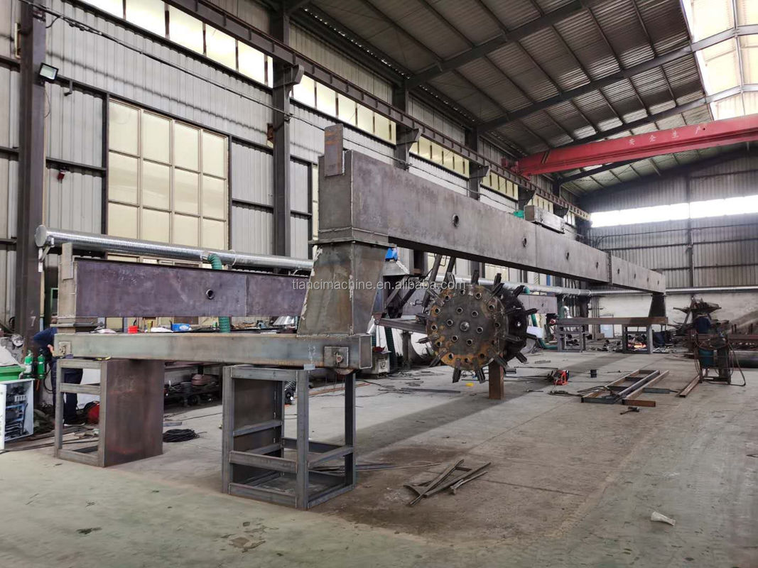1200-3000mm Wheel Type Soybean Residue / Corn Stalks Composting Turner Machine