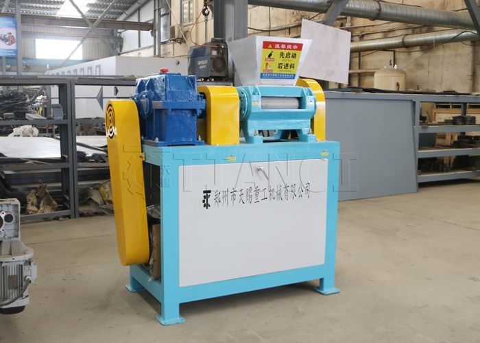 Dry Type Roller Press Granulation Machine_ The Core Equipment for Efficient De-icing Salt Production