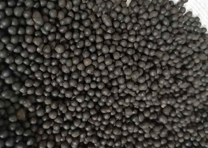 Organic Fertilizer Granulator For Chicken Manure Powder Within 2-8mm Size