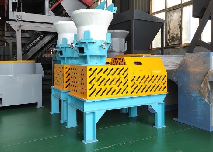 Organic Fertilizer Granule Production Line Cow Dung Compost Granulator Biomass Flat Die Production Line
