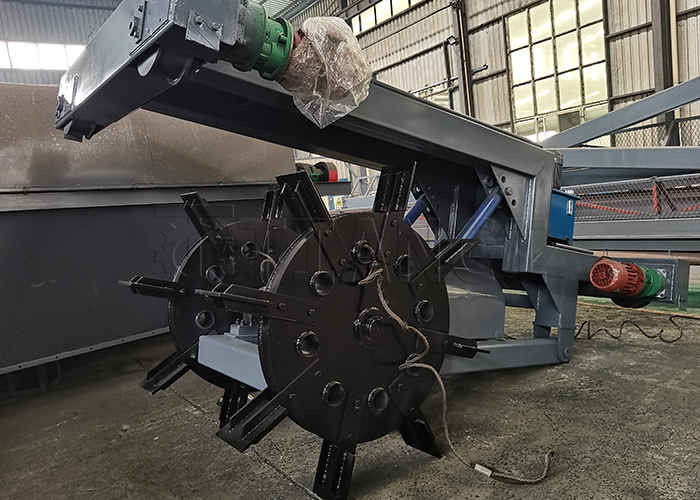 Fermenting Compost Wheel Type Compost Turner For Animal Manure