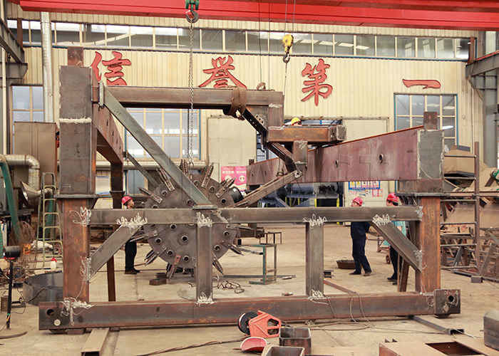 1200-3000mm Wheel Type Soybean Residue / Corn Stalks Composting Turner Machine