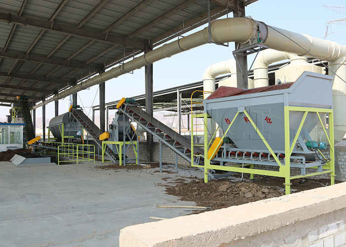 Organic Compost Fertilizer Making Machine Powder Fertilizer Production Line For Chicken Manure