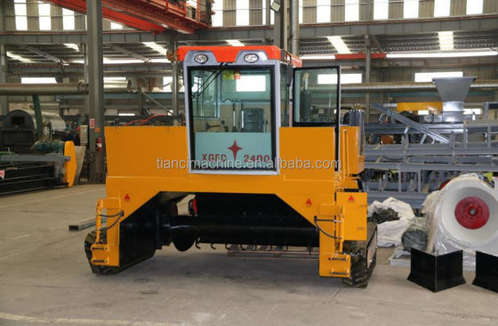 Diesel Crawler Type Compost Turner Machine 500-1800m3/h Capacity Organic Manure Fermentation Processor
