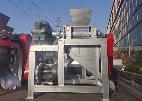 Stainless Steel Chemical Fertilizer Granulating Machine Double Roller Press Granulator