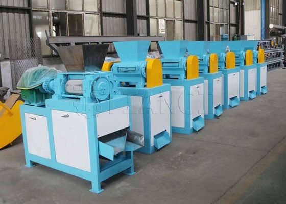 Roller Press Granulator system compressing powdery chemical raw materials into granules 
