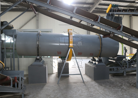 Production Line For Processing Peat Organic Fertilizer Granules / Nutrient Soil Granules Using A Rotary Drum Granulator